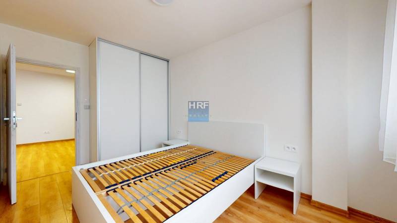 Na-predaj-bezbarierovy-2-izbovy-byt-v-Holici-02162026_125743 – kópia.jpg