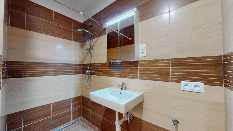 Na-predaj-bezbarierovy-2-izbovy-byt-v-Holici-02162026_130522 – kópia.jpg