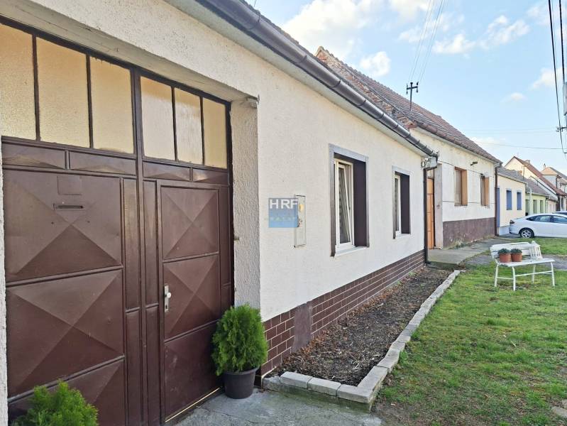 WhatsApp Image 2026-03-16 at 08.47.44 (4).jpeg