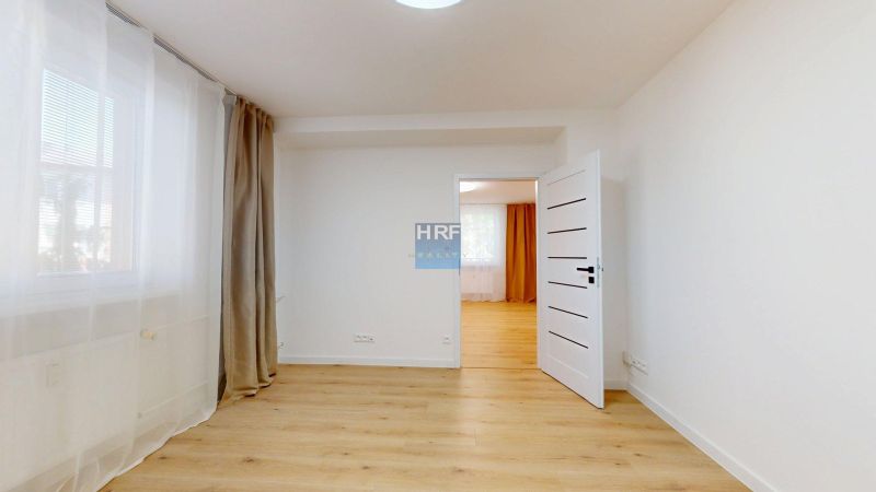 Na-predaj-kompletne-novo-zrekonstruovany-byt-v-Holici-05292026_152035.jpg