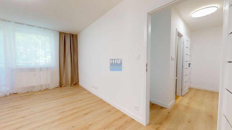 Na-predaj-kompletne-novo-zrekonstruovany-byt-v-Holici-05292026_151755.jpg