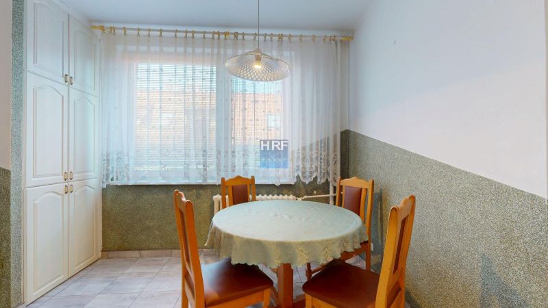 Na-predaj-3-izbovy-byt-s-novou-loldziou-Holic-06022026_131028.jpg