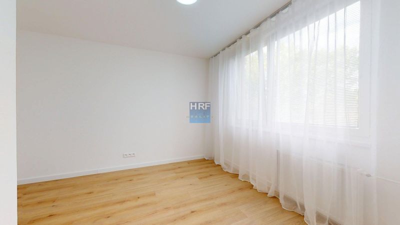 Na-predaj-kompletne-zrekonstruovany-byt-v-Holici-06152026_133758.jpg